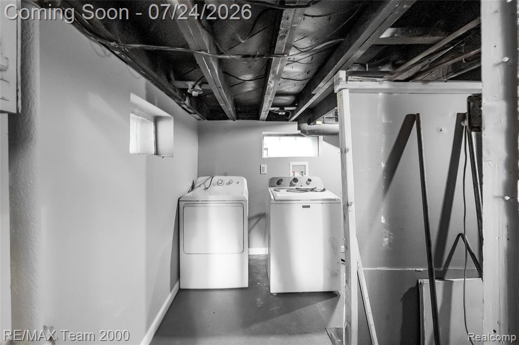 19615 Eastwood Drive, Harper Woods, MI 48225 — Photo 33