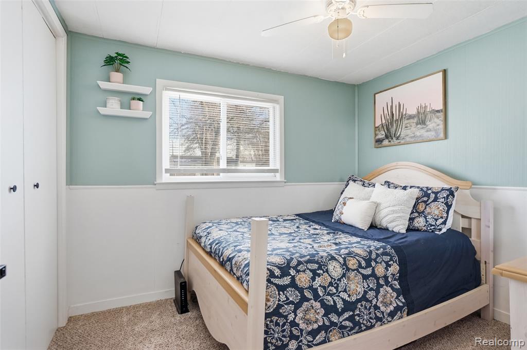 4901 Lake Grove Drive, White Lake, MI 48383 — Photo 9