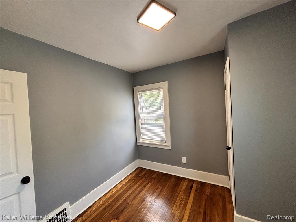 7028 Studebaker Avenue, Warren, MI 48091 — Photo 7