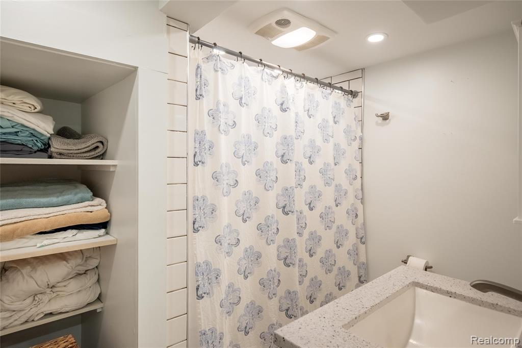 6600 Payne Avenue, Dearborn, MI 48126 — Photo 27