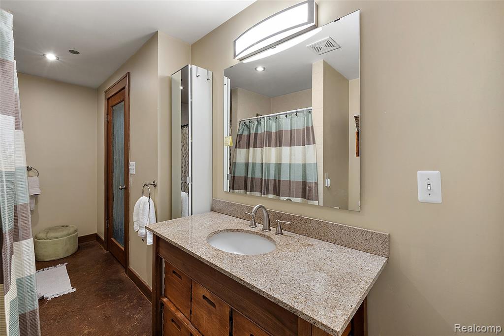 78 Watson Street, Detroit, MI 48201 — Photo 24