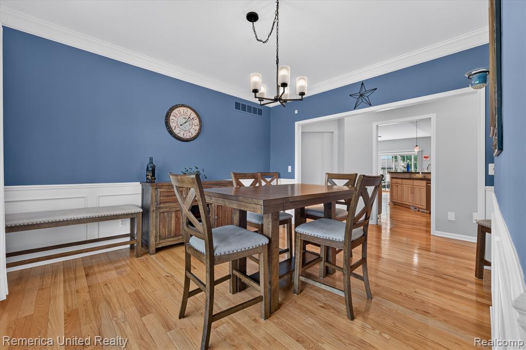 6169 Bay Court, Waterford, MI 48327 — Photo 18