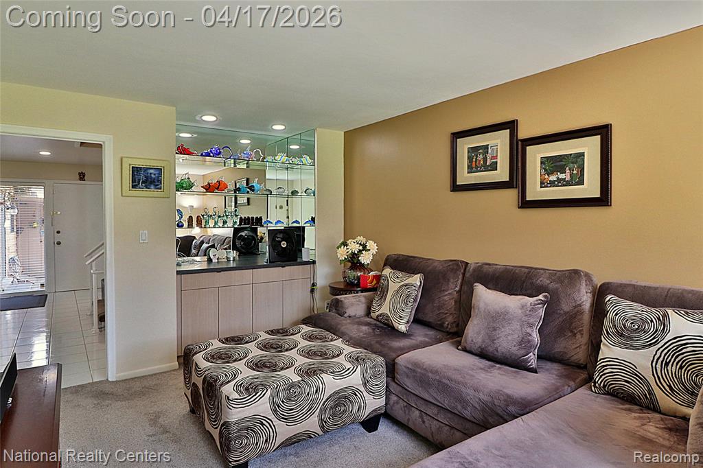 7309 Creek View Circle, West Bloomfield, MI — Photo 16