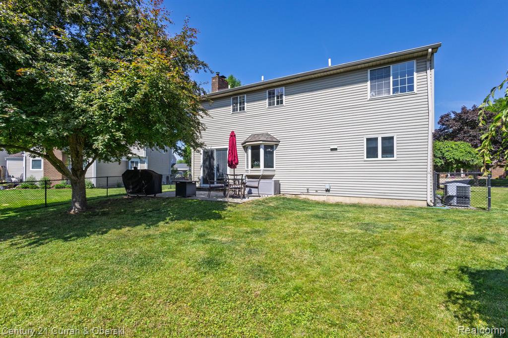 41924 Amberly Drive, Clinton Twp, MI 48038 — Photo 27