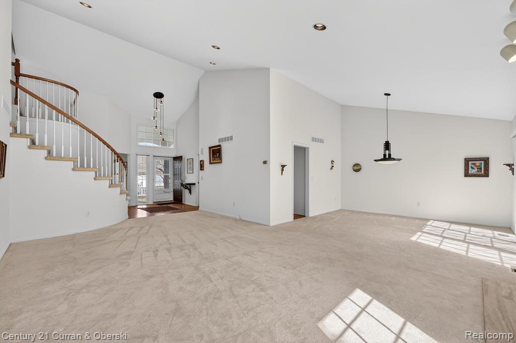 7307 Danbury Drive, West Bloomfield, MI — Photo 10