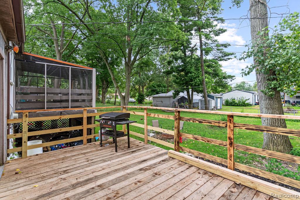 5481 Hanley, Waterford, MI 48327 — Photo 25
