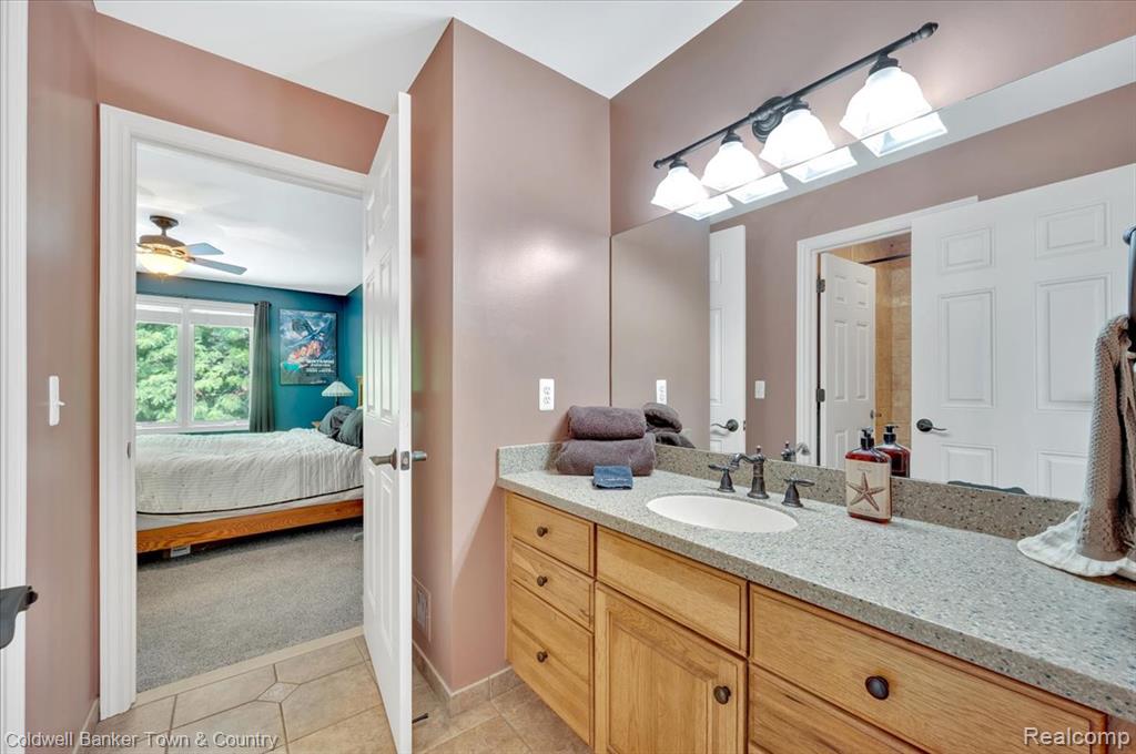 520 Iroquois Court, Oxford, MI 48371 — Photo 29