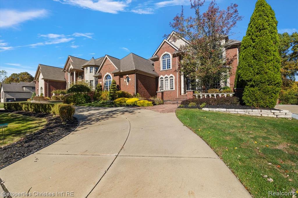 7220 Essex Drive, West Bloomfield, MI — Photo 4