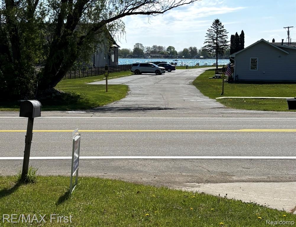 9280 RIVER Road, Clay, MI 48001 — Photo 41