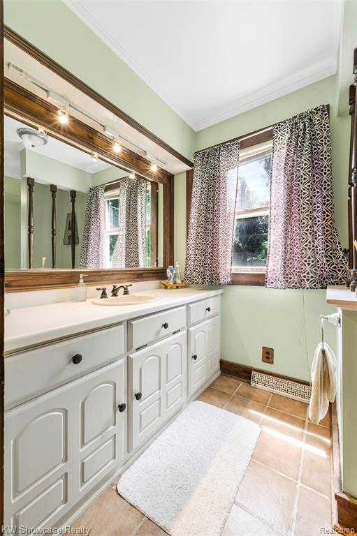 3980 Spencer Terrace, West Bloomfield, MI 48323 — Photo 34
