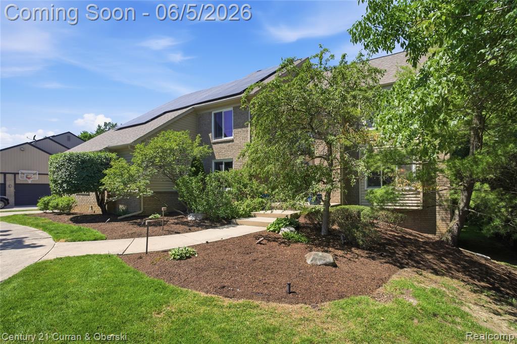 4876 Justin Lane, West Bloomfield, MI — Photo 56