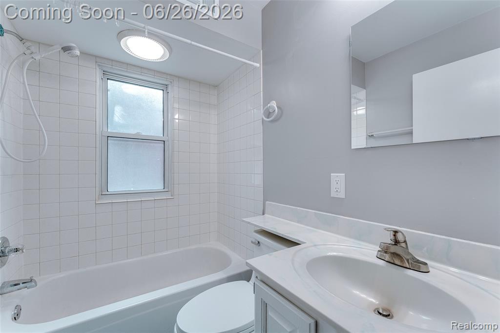 31979 Kathryn Street, Garden City, MI — Photo 27