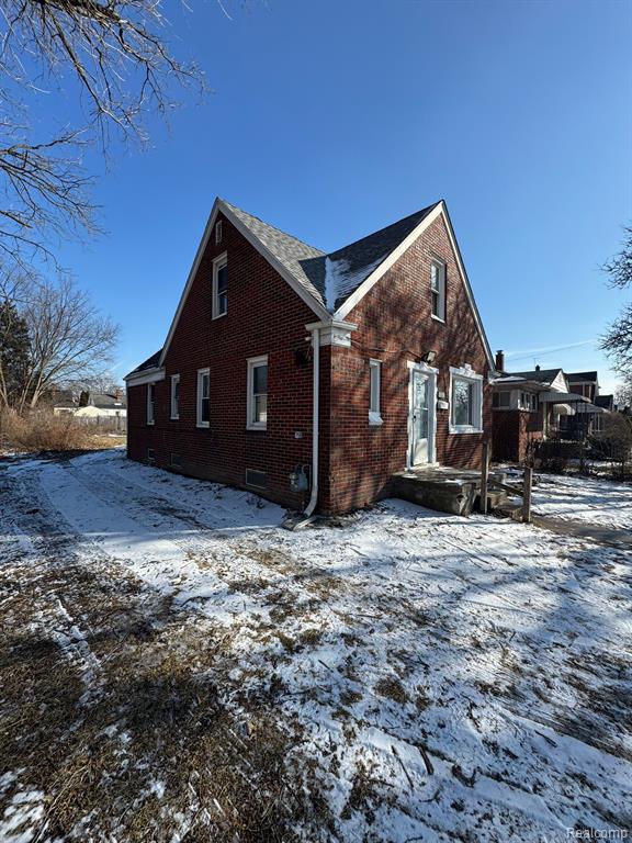 7382 ARTESIAN Street, Detroit, MI 48228 — front exterior