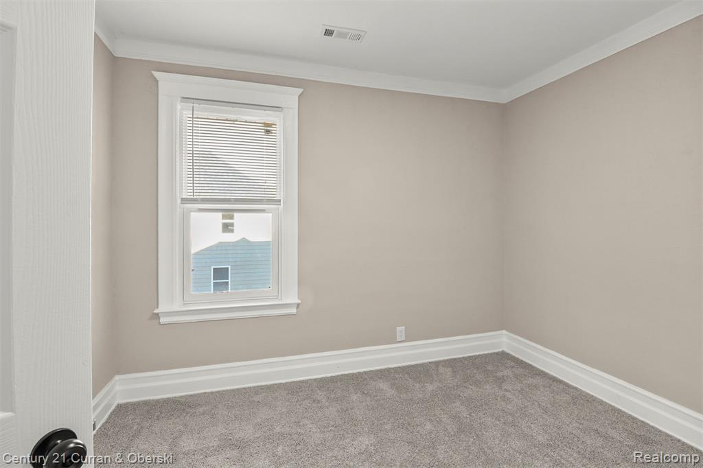 4385 Pacific Street, Detroit, MI 48204 — Photo 10