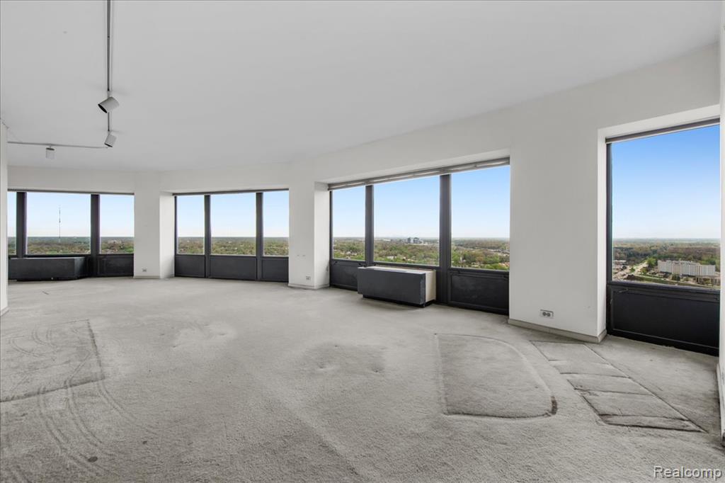 5000 Town Center, 3303-3304, Southfield, MI 48075 — Photo 4