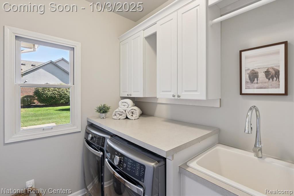 489 Gleneagles, Highland, MI — Photo 44