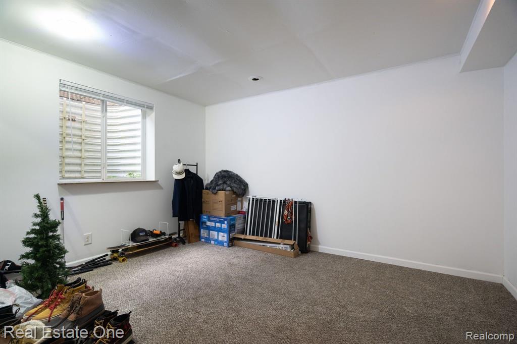 21063 WOODSIDE Avenue, Ferndale, MI 48220 — Photo 22