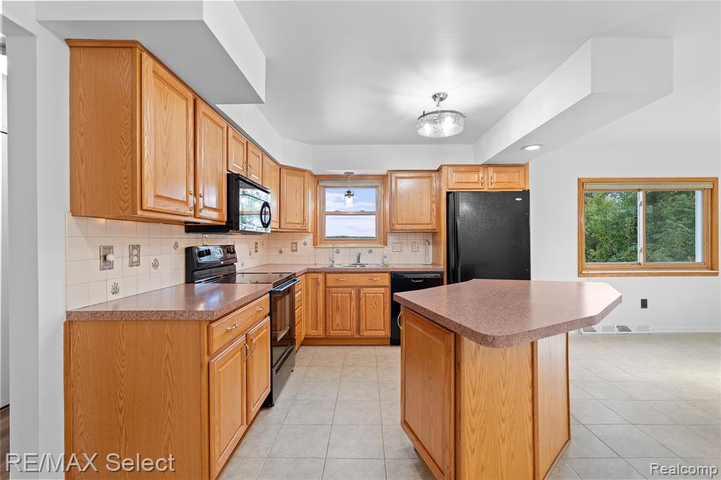 15451 Whitaker Road, Linden, MI 48451 — Photo 14