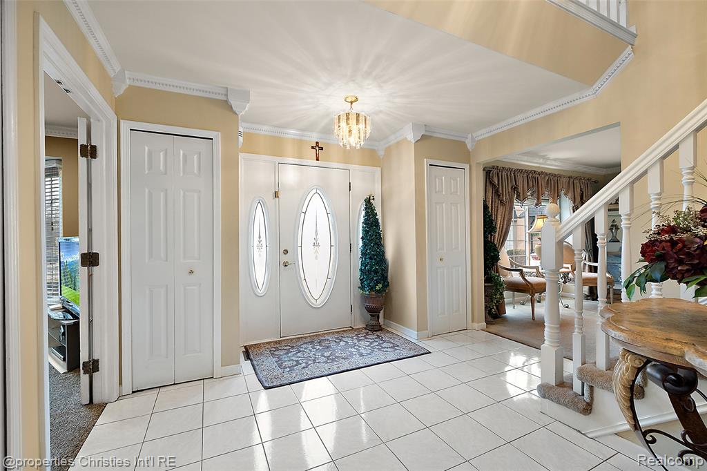 43159 La Bouquet Court, Sterling Heights, MI 48314 — Photo 18