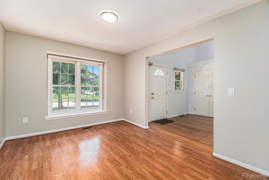 42856 LEDGEVIEW Drive, Novi, MI 48377 — Photo 5