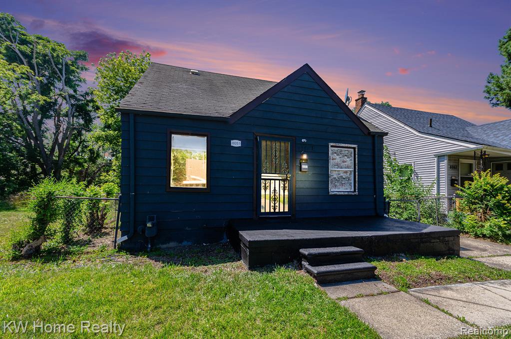 8051 Ashton Avenue, Detroit, MI 48228 — Photo 18