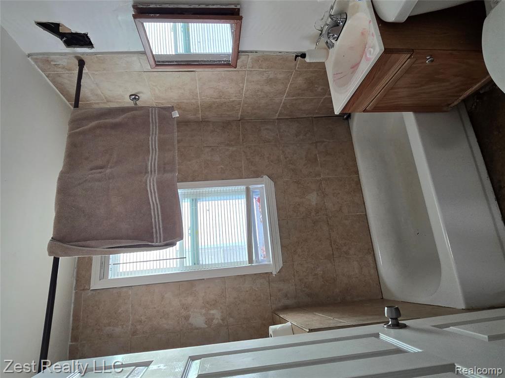 18844 Healy Street, Detroit, MI 48234 — Photo 7