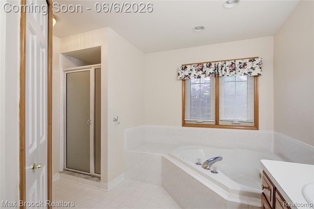 46547 Glen Eagle Drive, Utica, MI 48315 — Photo 31