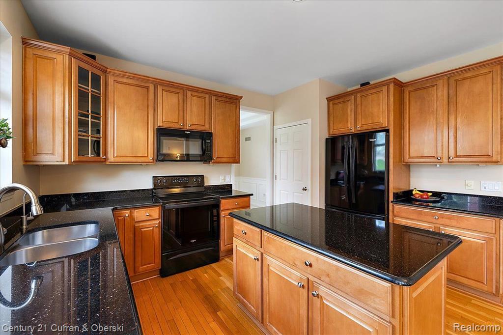 49711 Parkside Drive, Northville, MI 48168 — Photo 9