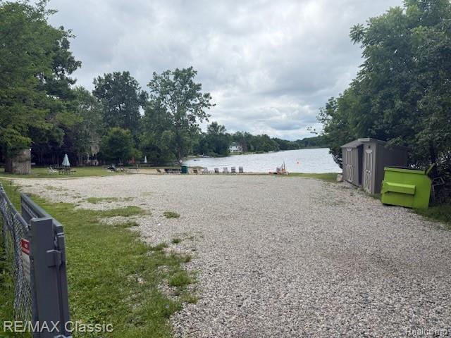 6563 LEYTONSTONE Boulevard, West Bloomfield, MI — Photo 31