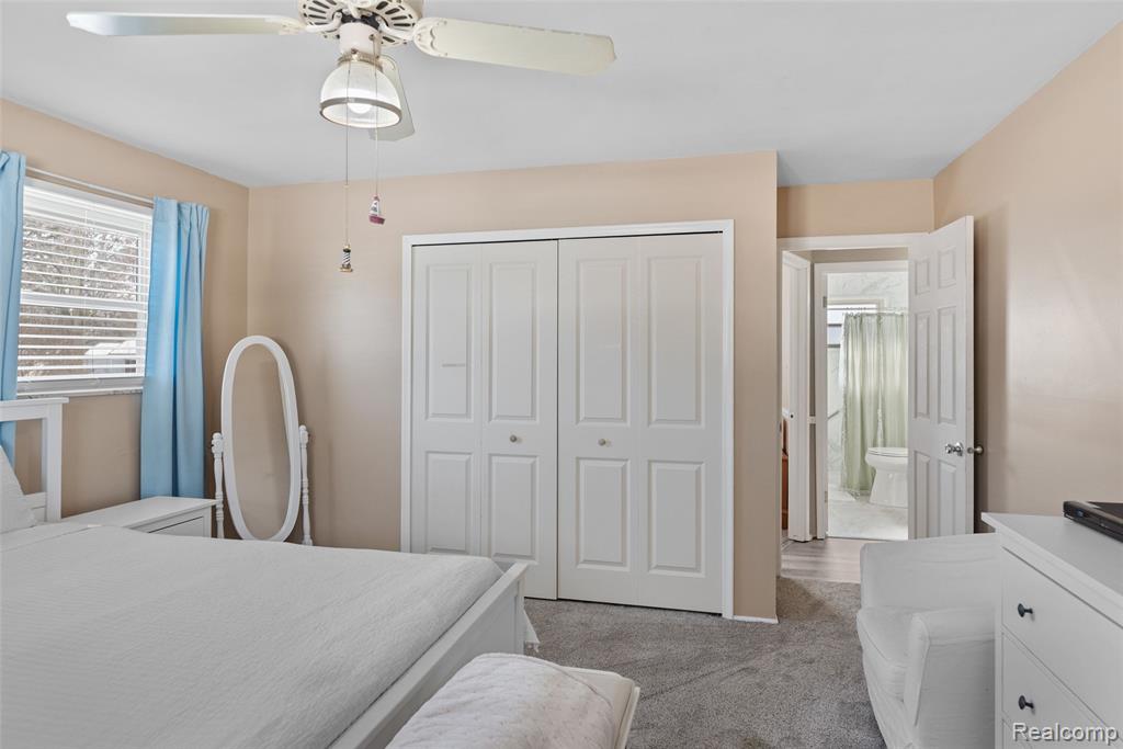 608 Autumn Drive, Flushing, MI 48433 — Photo 21