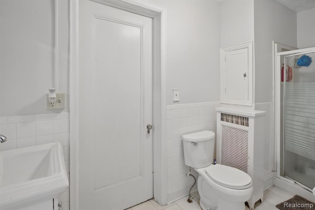 39 E ELM Avenue, Monroe, MI 48162 — Photo 35