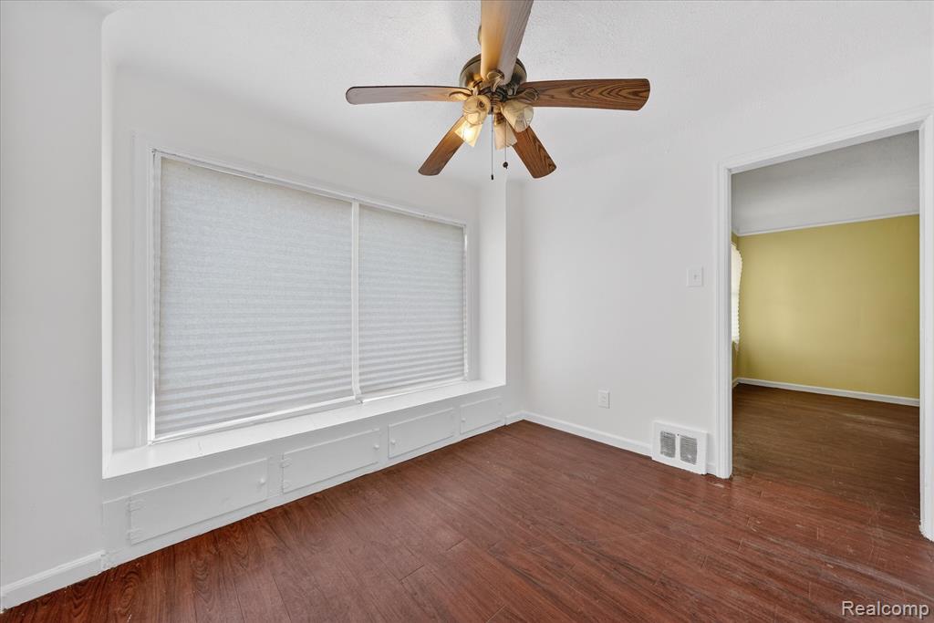 9178 Sussex Street, Detroit, MI 48228 — Photo 27
