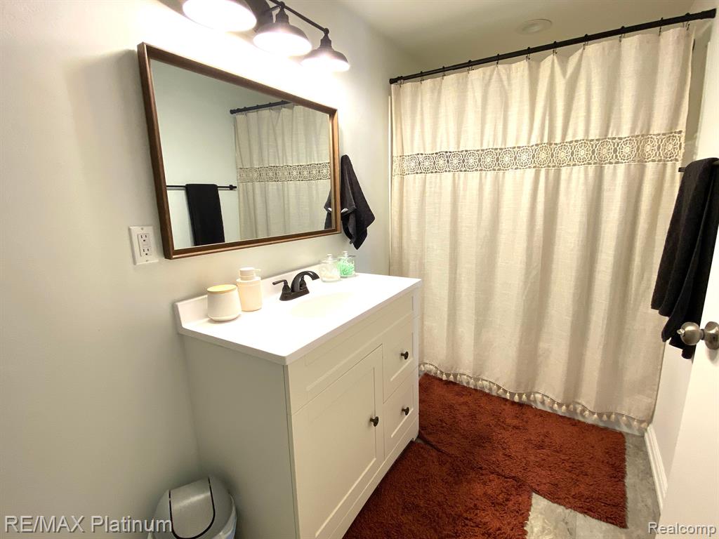 505 E FRANK Street, Fowlerville, MI 48836 — Photo 20
