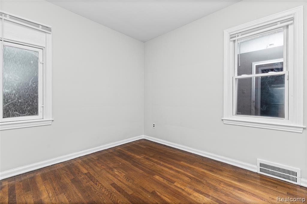 11817 Riad Street, Detroit, MI 48224 — Photo 19