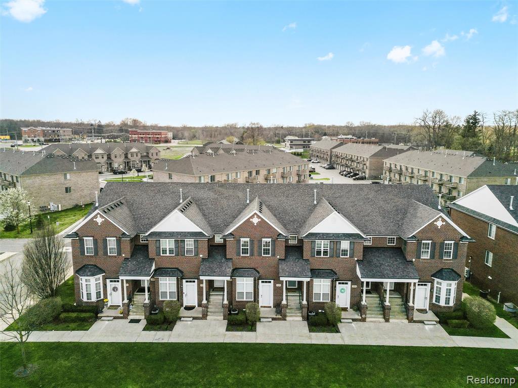 53184 Providence W, Shelby Twp, MI 48316 — front exterior