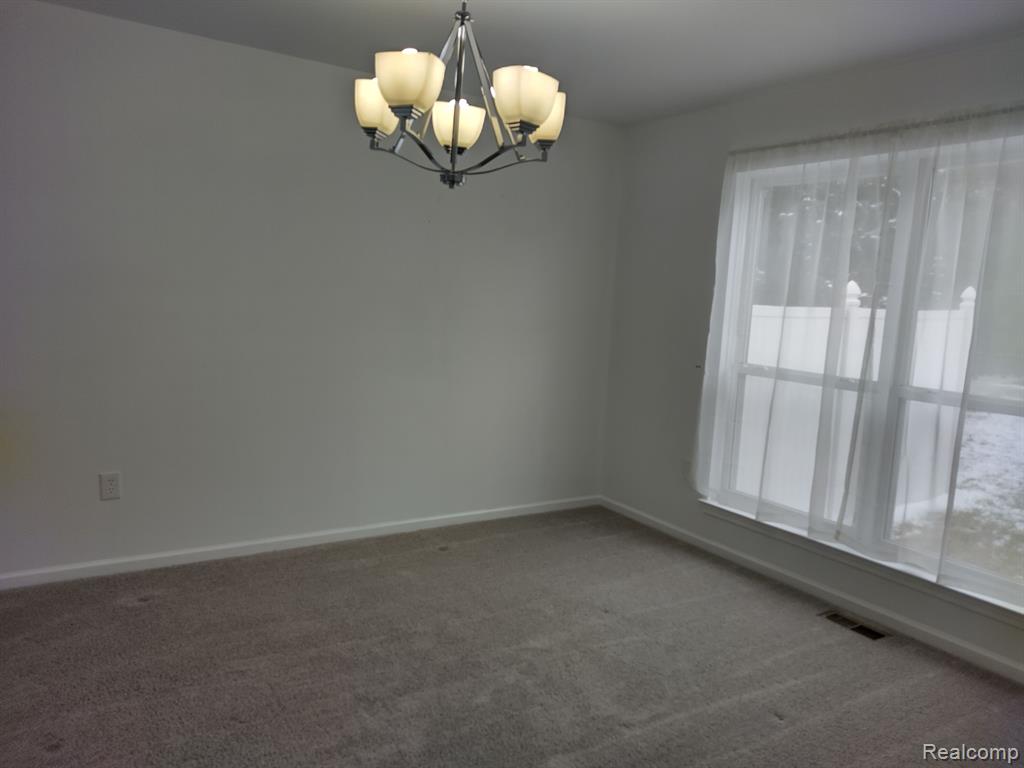 8993 HAYMARKET Street, White Lake, MI — Photo 5