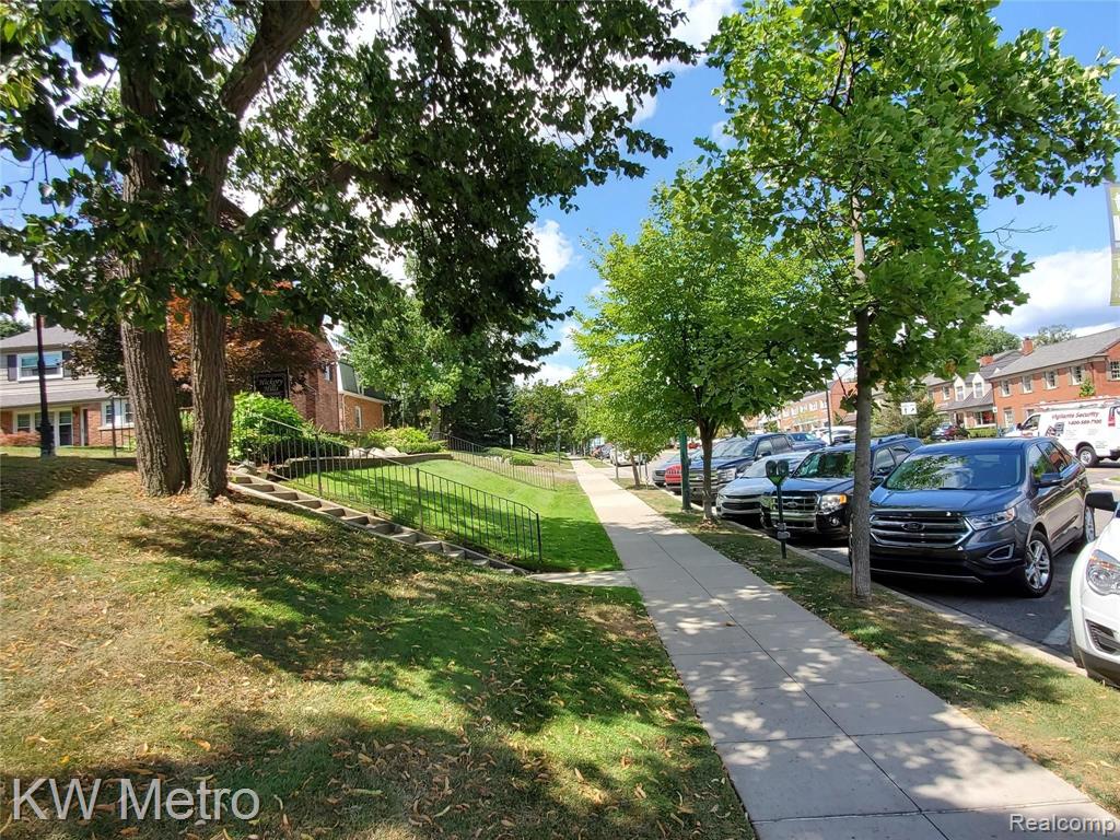 553 N OLD WOODWARD Avenue, Birmingham, MI 48009 — Photo 4