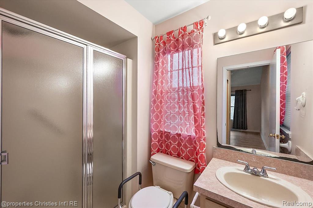 955 Rikki Ann, Wixom, MI 48393 — Photo 30