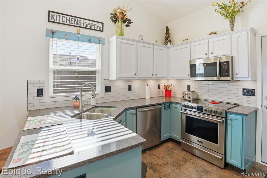 9269 Northwind Drive, Zeeland, MI 49464 — Photo 9