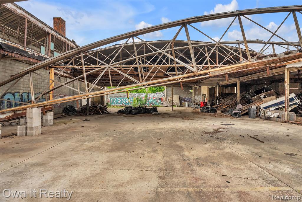 8616 Grinnell Street, Grosse Pointe, MI, 48213