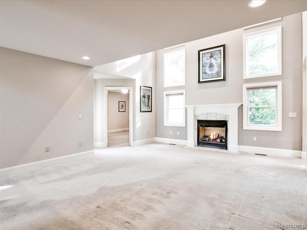 3084 Aberdeen Court, Port Huron, MI 48060 — Photo 6