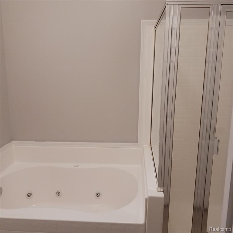 64 W BETHUNE ST # 28 W, Detroit, MI 48202 — Photo 11