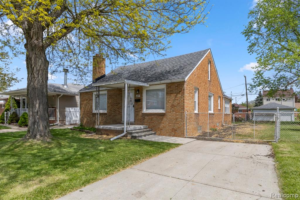 4033 AGNES Avenue, Lincoln Park, MI 48146 — front exterior