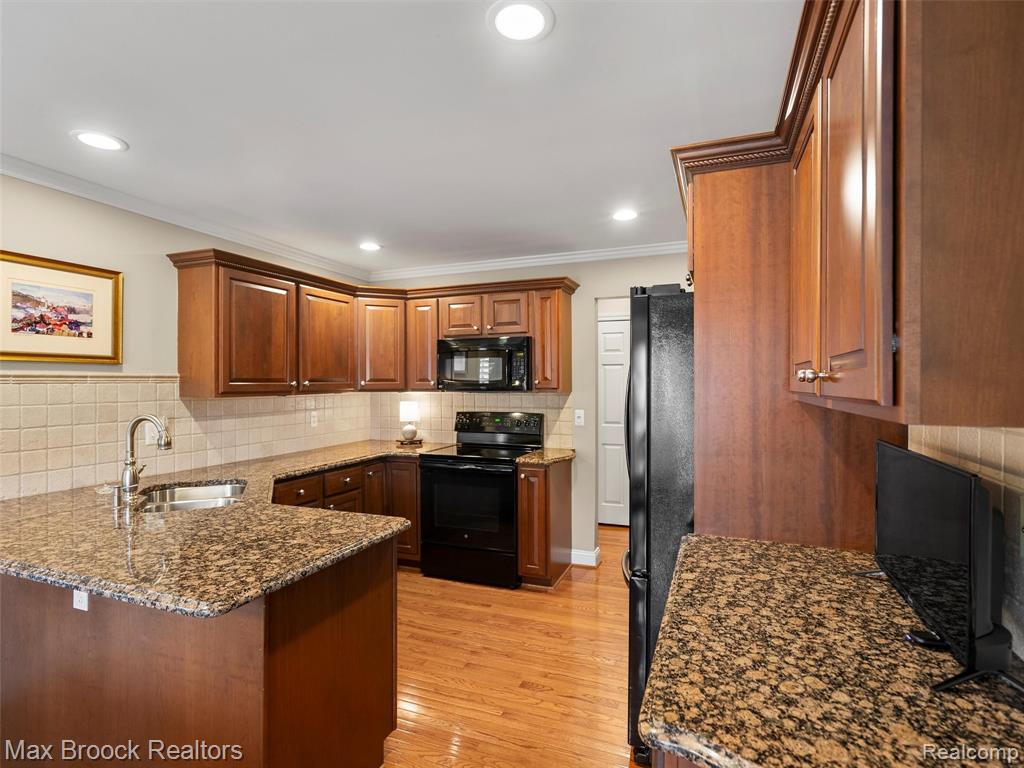 51197 Blackhawk Lane, Macomb, MI 48042 — Photo 16