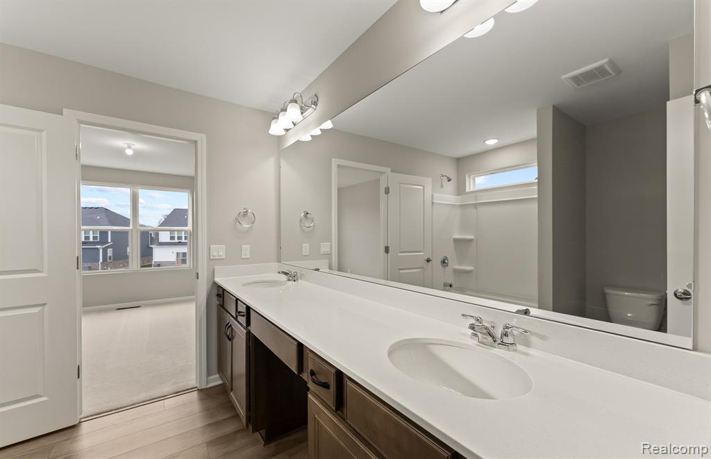 51105 Deerbrook Drive, Macomb, MI 48042 — Photo 29