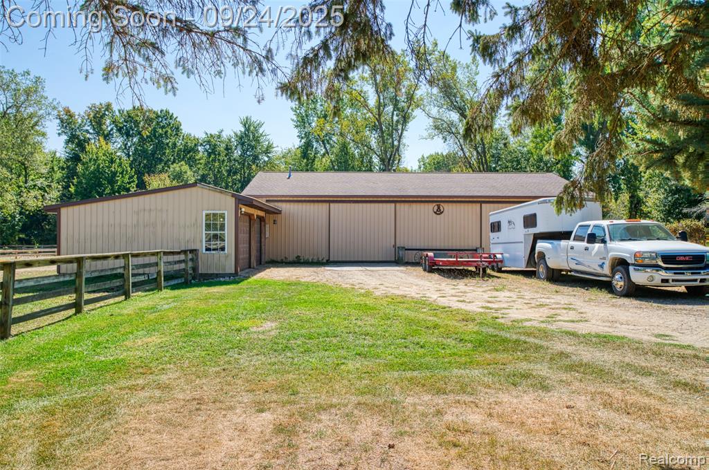 9511 W Allen Road, Fowlerville, MI 48836 — Photo 89