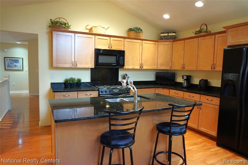 4269 Fairway Lane, Jackson, MI 49201 — Photo 10