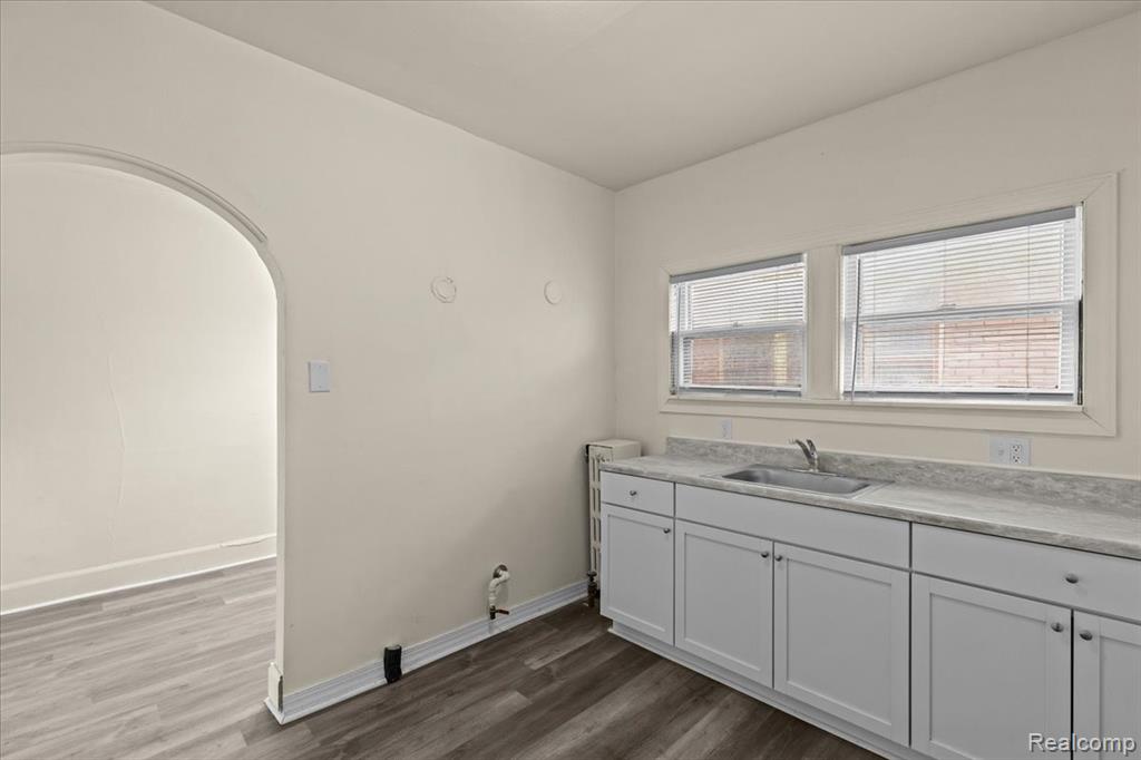 2956 Webb Street, Detroit, MI 48206 — Photo 15