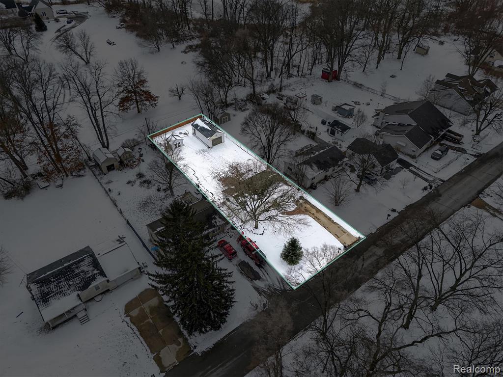 743 Dunreath Street, Walled Lake, MI 48390 — Photo 42