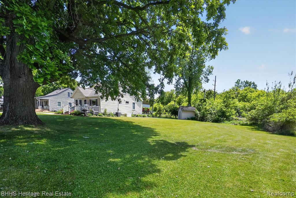 242 Monroe Street, Webberville, MI 48892 — Photo 34